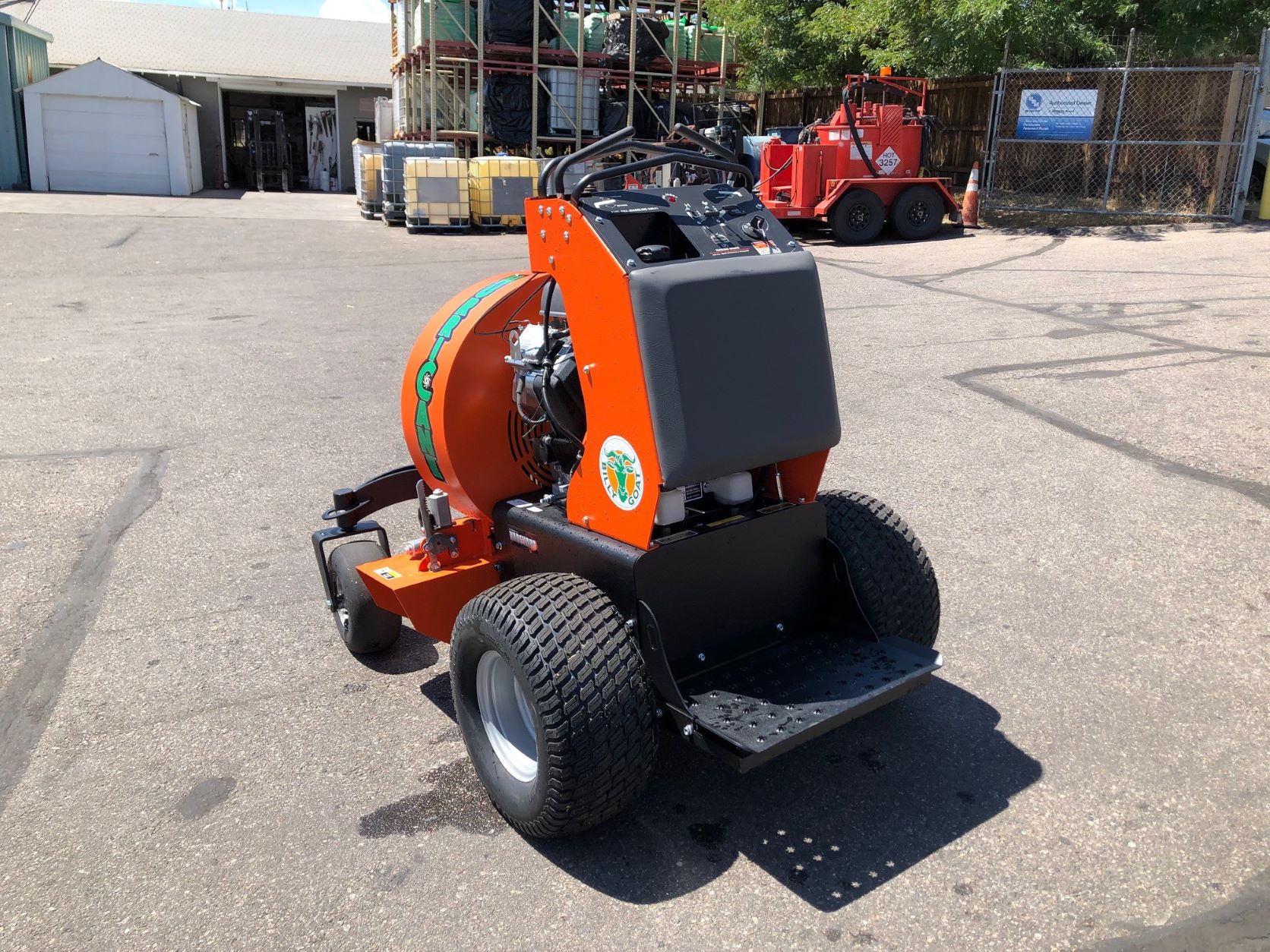 Hurricane Z3000 Zero Turn Stand On Blower DISSCO