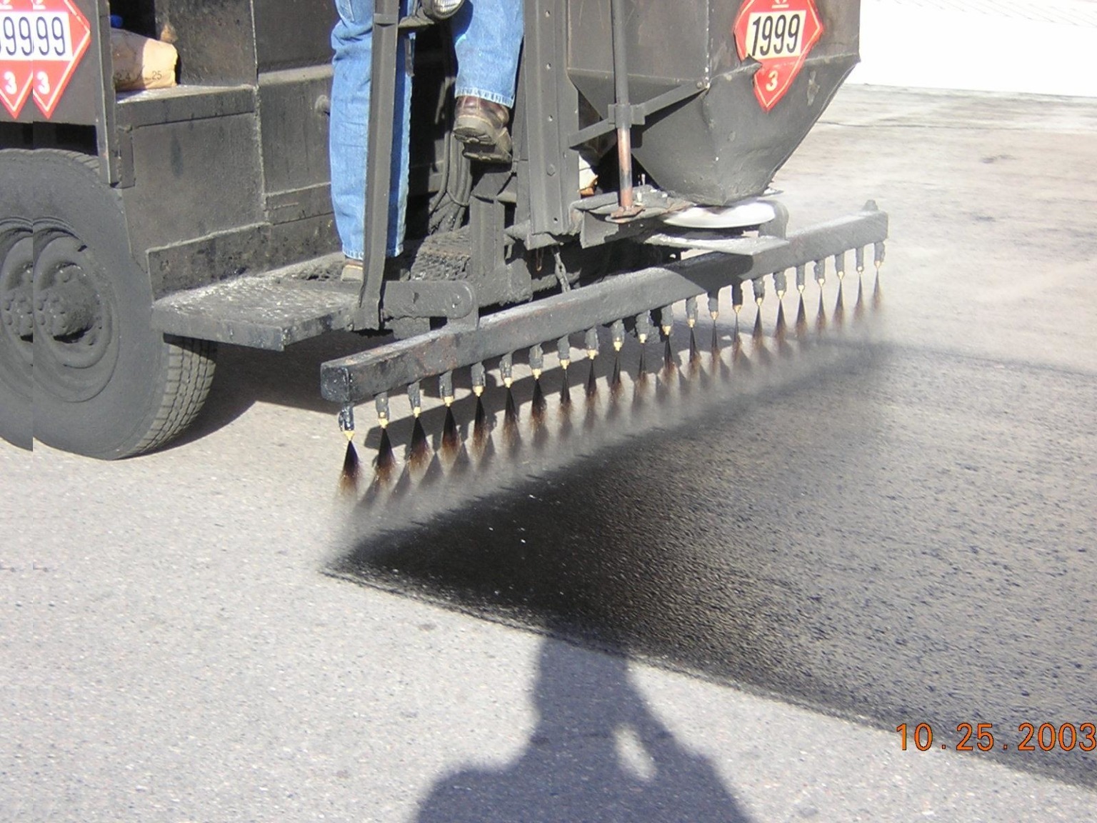 Asphalt Sealer RS90 Asphalt Sealcoating DISSCO